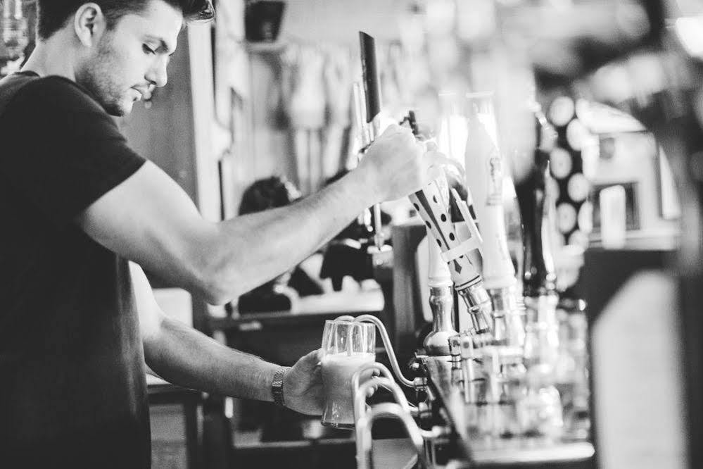 Winster  The Brown Horse Inn מראה חיצוני תמונה